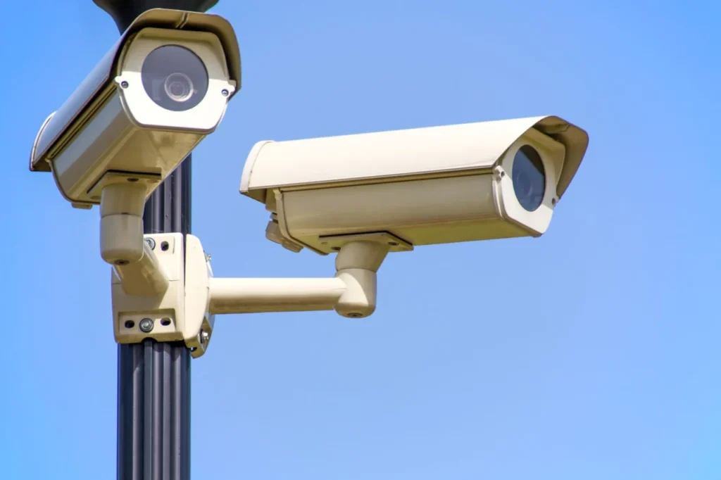 onde instalar câmeras de segurança em casa