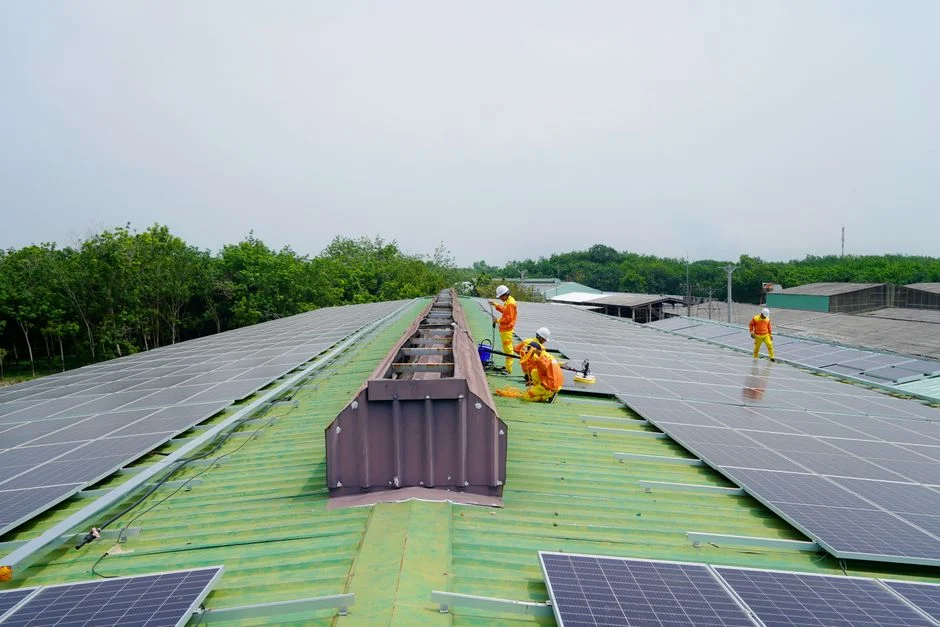 sandwich roof panels installation